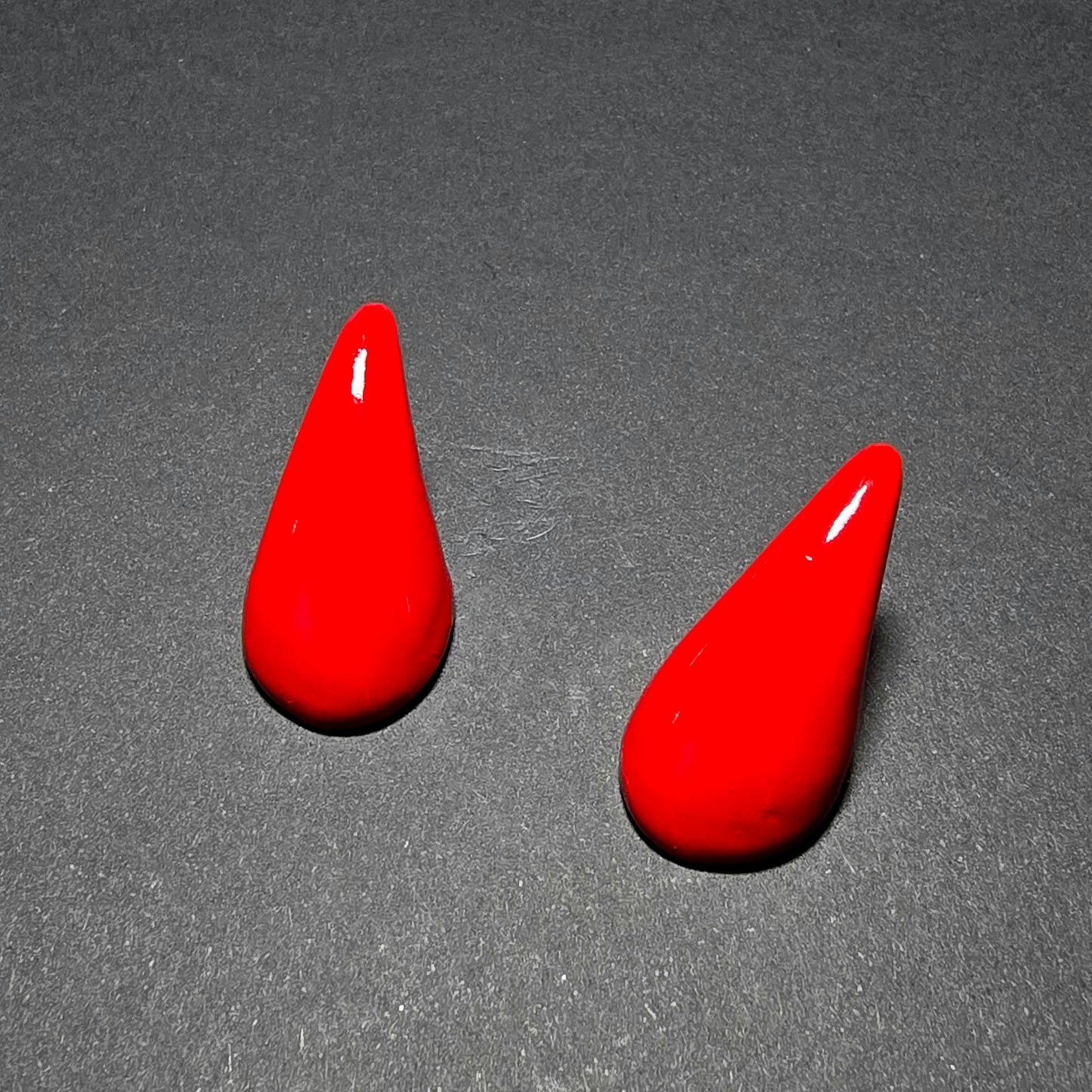 Power Red Horns