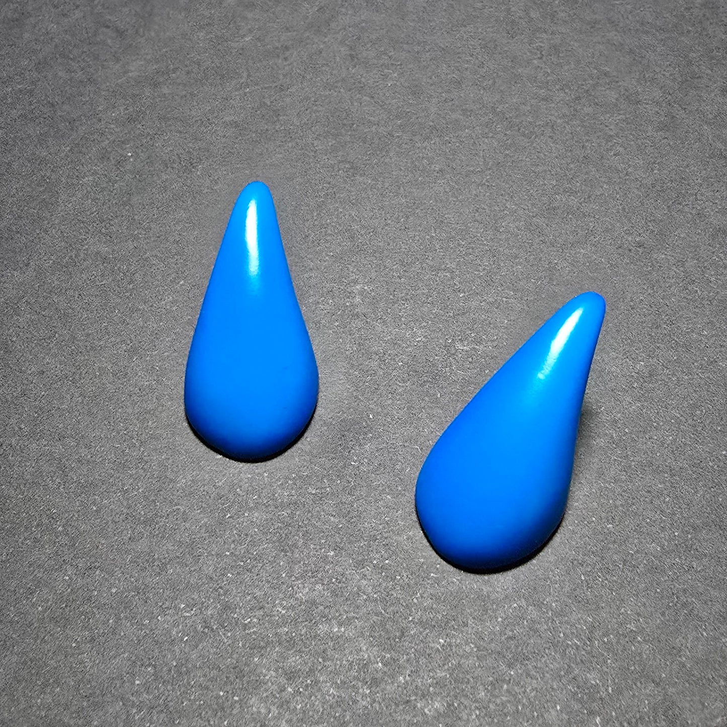 UV - Neon Blue