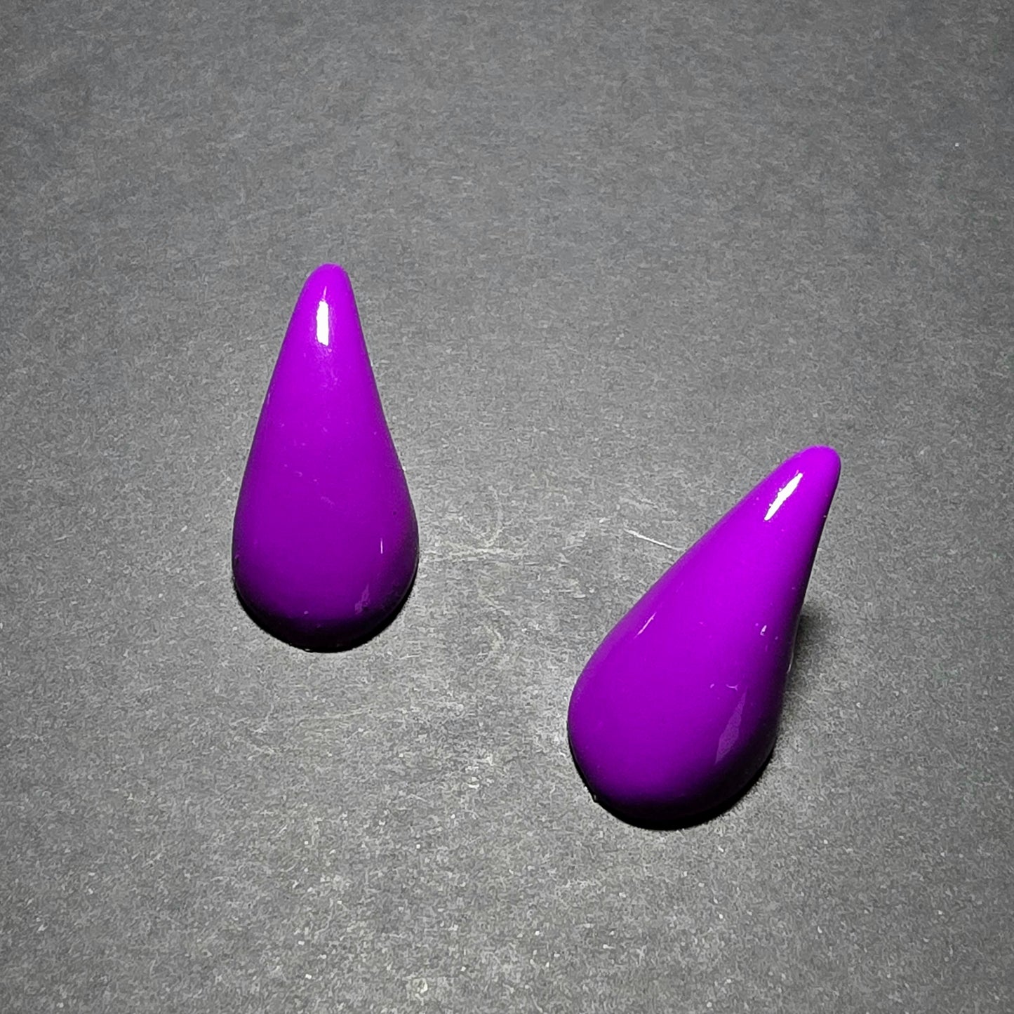 UV - Neon Purple