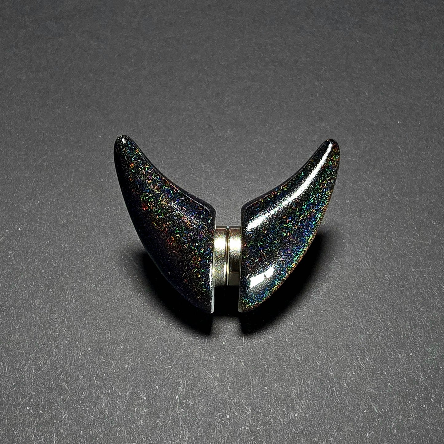 Dark Rainbow Horns