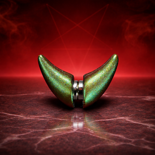 Green Diamond Horns