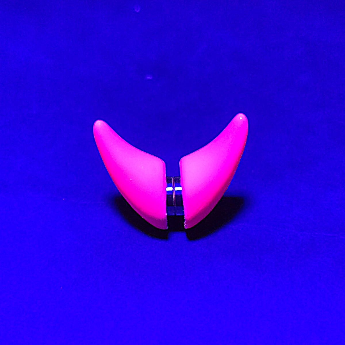 UV - Pink Horns